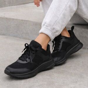 Black Athletic Sneakers | Lightweight Comfort | Women’s Size 8